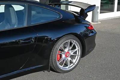 Porsche 911 GT3 — Le purisme sportif incarné, 28000 km seulement — Miniature 8