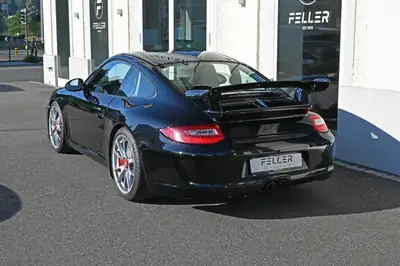 Porsche 911 GT3 — Le purisme sportif incarné, 28000 km seulement — Miniature 11
