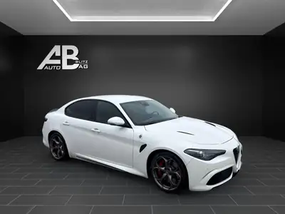Alfa Romeo Giulia 2.9 V6 Quadrifoglio — 510 ch, berline sportive italienne d'exception — detail