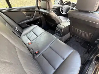 BMW 525i Touring Steptronic — Break sportif automatique, 270'000 km, sans accident — tableau de bord