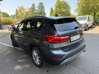 BMW X1 sDrive 20d xLine — SUV compact diesel, entretien à jour, garantie disponible — tableau de bord