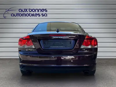 Volvo C70 T5 Summum 2006 — Cabriolet élégant, moteur 220 ch, bon état général — Miniature 7