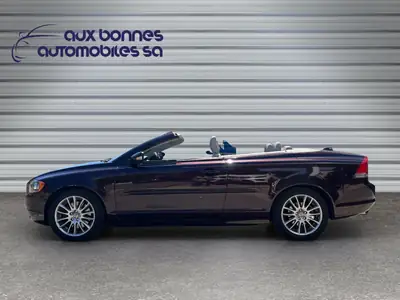Volvo C70 T5 Summum 2006 — Cabriolet élégant, moteur 220 ch, bon état général — Miniature 8