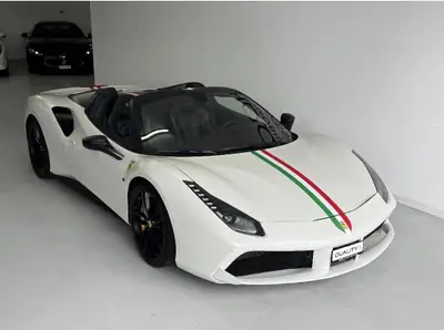 Ferrari 488 Spider 3.9 Turbo — Cabriolet légendaire, boîte d'origine garantie 2 ans — Außenansicht