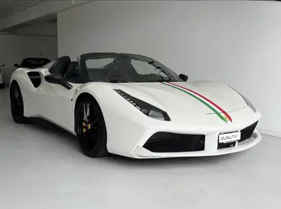 Ferrari 488 Spider 3.9 Turbo — Cabriolet légendaire, boîte d'origine garantie 2 ans — Seitenansicht