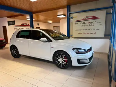 VW Golf 2.0 TSI GTI Performance DSG — Sportive dynamique, 230 ch et boîte auto — vista esterna