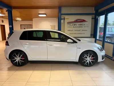 VW Golf 2.0 TSI GTI Performance DSG — Sportive dynamique, 230 ch et boîte auto — dettaglio