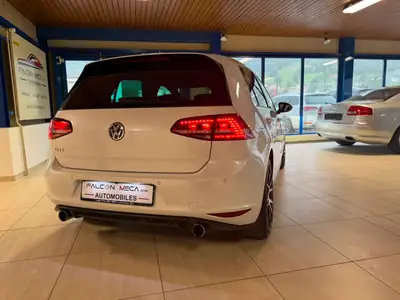 VW Golf 2.0 TSI GTI Performance DSG — Sportive dynamique, 230 ch et boîte auto — Miniatura 11