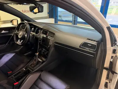 VW Golf 2.0 TSI GTI Performance DSG — Sportive dynamique, 230 ch et boîte auto — Miniatura 20