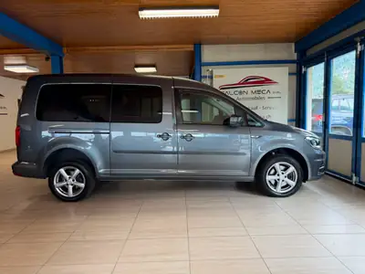 VW Caddy Maxi 2.0 TDI Comfortline 4Motion — Monospace polyvalent 7 places, 4×4 intégral — Detail