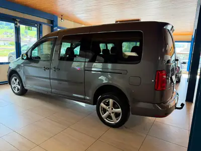 VW Caddy Maxi 2.0 TDI Comfortline 4Motion — Monospace polyvalent 7 places, 4×4 intégral — Miniatur 7
