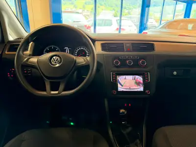 VW Caddy Maxi 2.0 TDI Comfortline 4Motion — Monospace polyvalent 7 places, 4×4 intégral — Miniatur 16