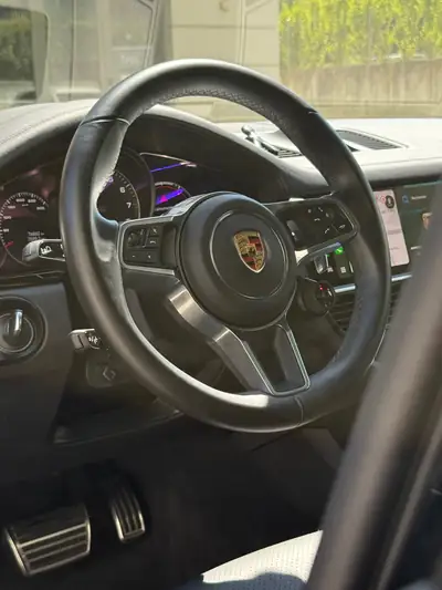 Porsche Cayenne GTS 2023 — SUV sportif 460 ch, première main CH, 76 000 km — Miniature 10