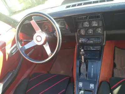 Chevrolet Corvette C3 Targa 1978 — Légende américaine, motorisation 5.7L classique — Miniature 7