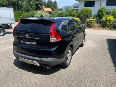 Honda CR-V 2.0 i-VTEC Comfort 4WD — SUV fiable 250'000 km, moteur éprouvé — vista posteriore