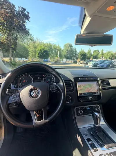 Volkswagen Touareg 3.0 V6 TDI 245 — SUV premium 4x4 fiable, 235 000 km — dashboard