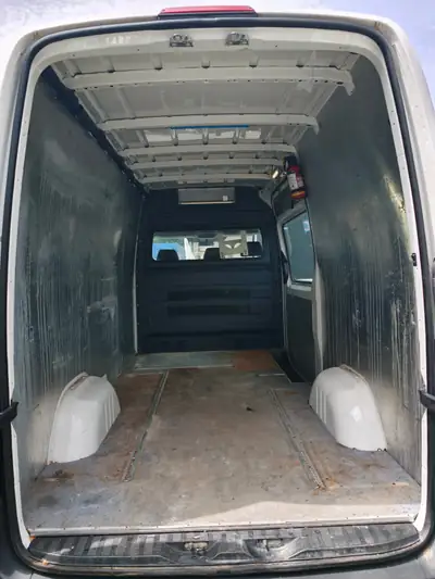 VW Crafter 2.0 TDI 136 — Utilitaire robuste, sans accident, 190'000 km — cruscotto