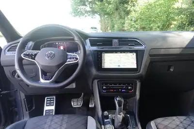 VW Tiguan 2.0 TSI R-Line DSG — SUV performant 245 ch, 4Motion, 63'000 km — Miniature 11