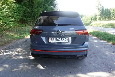 VW Tiguan 2.0 TSI R-Line DSG — SUV performant 245 ch, 4Motion, 63'000 km — Miniature 16