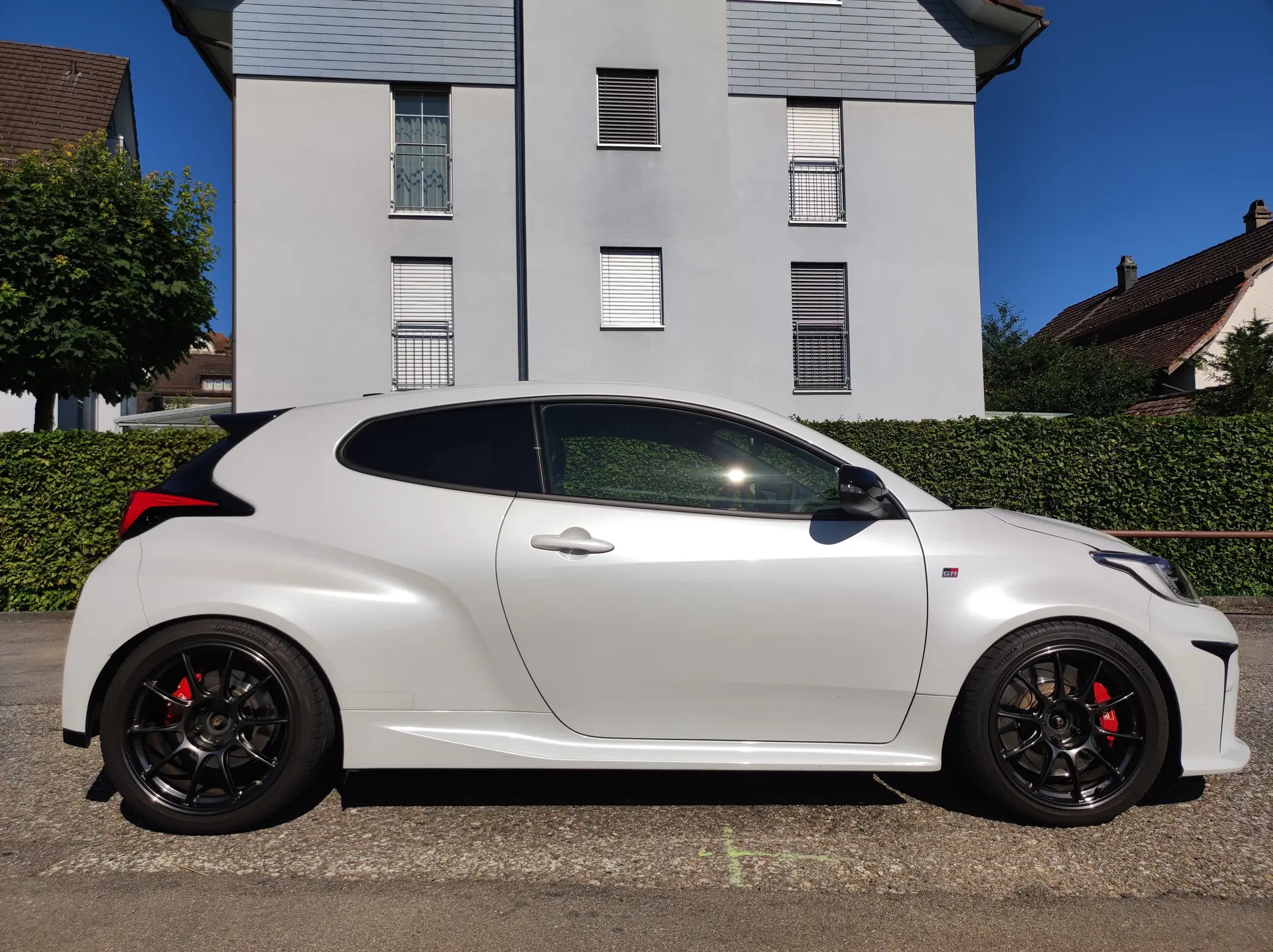 Toyota GR Yaris 1.6 Turbo Sport 4x4 — Performance hardcore et traction intégrale — Außenansicht