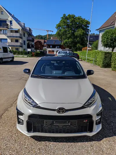 Toyota GR Yaris 1.6 Turbo Sport 4x4 — Performance hardcore et traction intégrale — Detail
