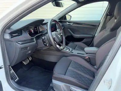 Skoda Octavia RS 2.0 TSI — Break sportif, 245 ch et seulement 65'000 km — intérieur