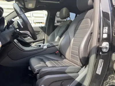 Mercedes-Benz GLC 43 AMG Coupé — Sportivité et prestance, 81 500 km seulement — Miniature 14
