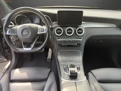 Mercedes-Benz GLC 43 AMG Coupé — Sportivité et prestance, 81 500 km seulement — Miniature 21