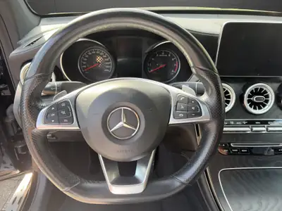 Mercedes-Benz GLC 43 AMG Coupé — Sportivité et prestance, 81 500 km seulement — Miniature 22