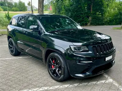 Jeep Grand Cherokee 6.4 V8 HEMI SRT8 Night — Muscle SUV américain, 468 ch intégrales — Miniatur 11