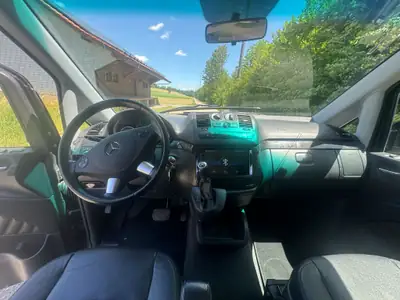 Mercedes-Benz Viano 2.2 CDI Trend — Monospace spacieux et robuste, 230'000 km — cruscotto