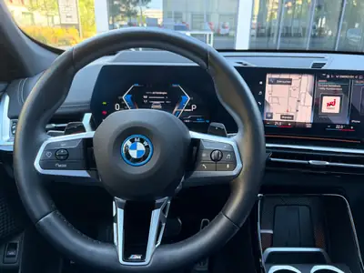 BMW X1 xDrive 25e M Sport — Hybride rechargeable, 15'000 km, équipement premium — Detail