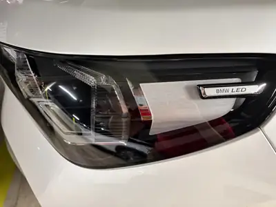 BMW X1 xDrive 25e M Sport — Hybride rechargeable, 15'000 km, équipement premium — Miniatur 14
