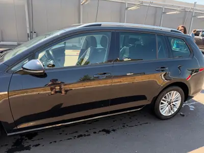 VW Golf Variant 1.4 TSI 122 Cup DSG — Monospace polyvalent, moteur moderne et économe — fianco