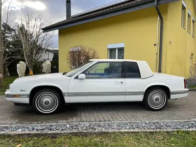 Cadillac Eldorado 4.5 1988 — Coupé américain légendaire, importation d'origine avec moteur révisionné — côté
