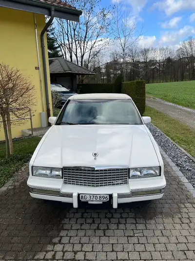 Cadillac Eldorado 4.5 1988 — Coupé américain légendaire, importation d'origine avec moteur révisionné — intérieur