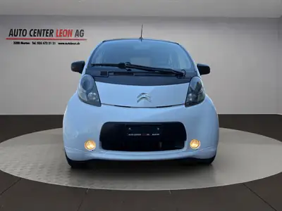 Citroën C-Zero — Électrique urbain, zéro émission et économique — vue extérieure