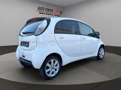 Citroën C-Zero — Électrique urbain, zéro émission et économique — détail