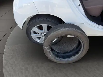 Citroën C-Zero — Électrique urbain, zéro émission et économique — Miniature 21
