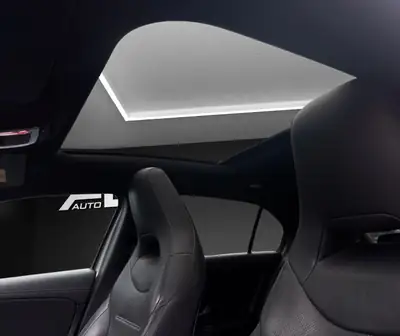 Mercedes-Benz Classe A 250 4Matic AMG Line — Berline sportive polyvalente, entretien complet — Thumbnail 15