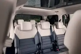 VW T7 Multivan 1.5 TSI eHybrid — Monospace hybride rechargeable 7 places, 4motion — Miniatur 11