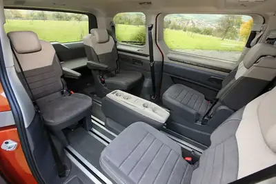 VW T7 Multivan 1.5 TSI eHybrid — Monospace hybride rechargeable 7 places, 4motion — Miniatur 14