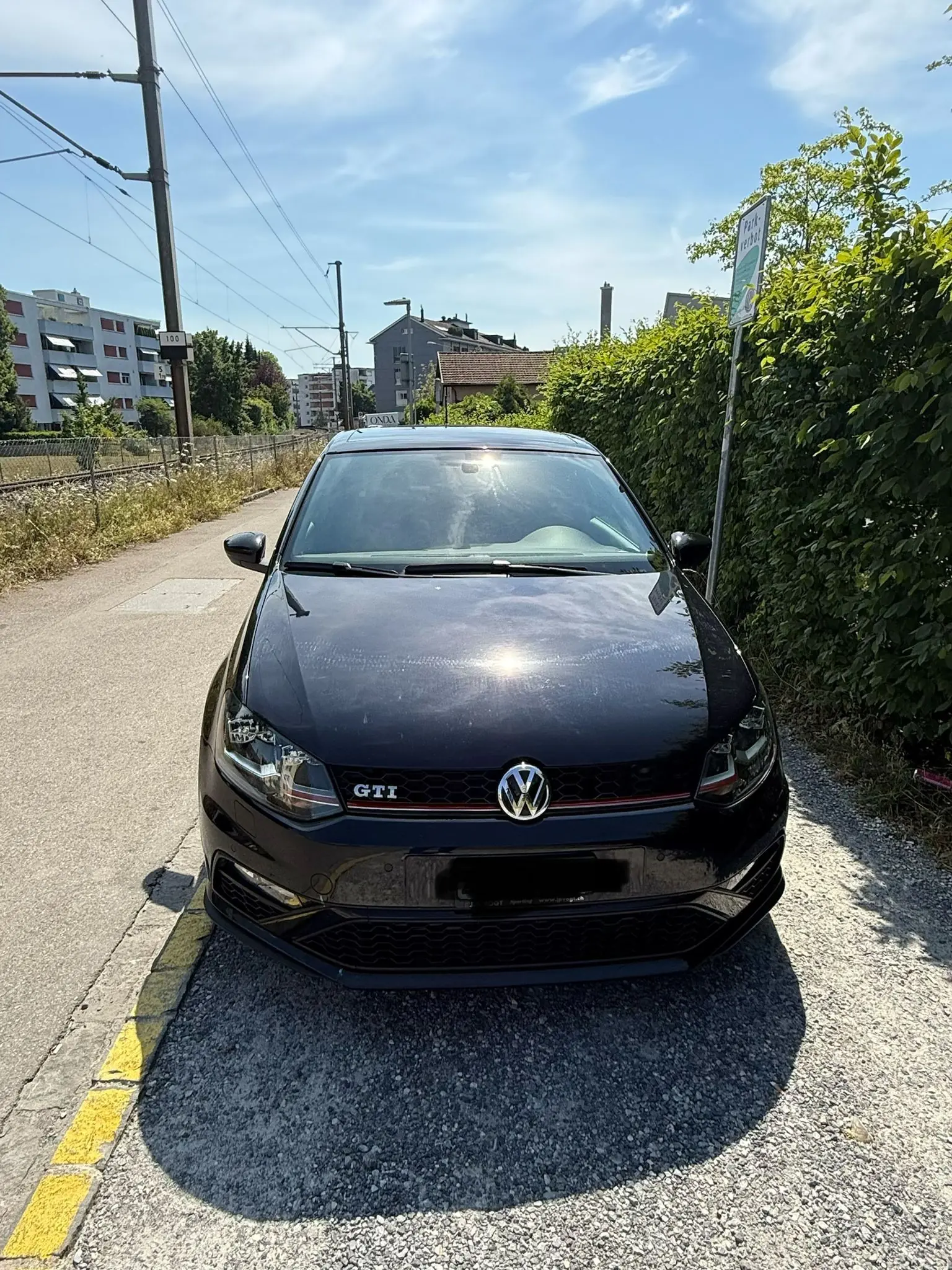 VW Polo 1.8 TSI GTI DSG — Sportive compacte, châssis affiné et faible kilométrage — vista esterna