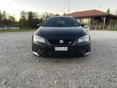 SEAT Leon 2.0 TSI 290 Cupra DSG — Break sportif, 186 000 km, sans sinistre — Außenansicht