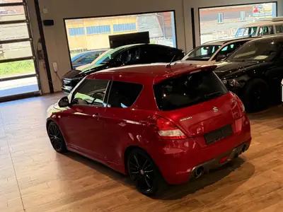 Suzuki Swift 1.6i 16V Sport — Citadine dynamique, entretien impeccable, 136 800 km — arrière