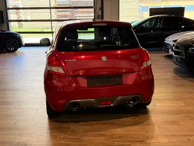 Suzuki Swift 1.6i 16V Sport — Citadine dynamique, entretien impeccable, 136 800 km — Miniature 13