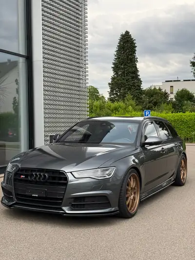 Audi S6 Avant 4.0 V8 TFSI Quattro — Break haute performance, 450 ch, faible kilométrage — Seitenansicht