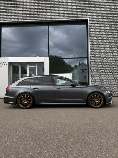 Audi S6 Avant 4.0 V8 TFSI Quattro — Break haute performance, 450 ch, faible kilométrage — Innenraum