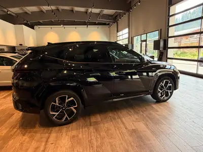 Hyundai Tucson 1.6 TGDI PHEV N-Line 4WD — Hybride rechargeable sportif, 20 km seulement — Miniature 10