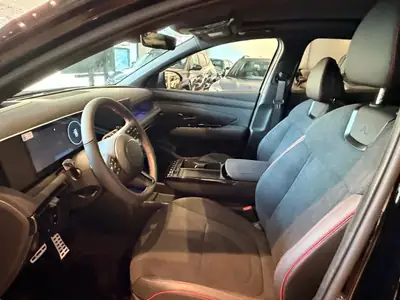 Hyundai Tucson 1.6 TGDI PHEV N-Line 4WD — Hybride rechargeable sportif, 20 km seulement — Miniature 19